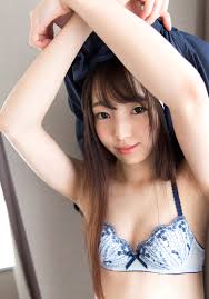 JapaneseThumbs AV Idol Yuuri Arakawa 新川優里 Photo Gallery 1