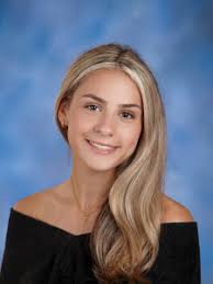 MALLORY DOYLE '22 EARNS CONGRESSIONAL MEDAL!