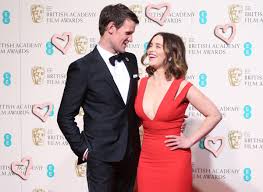 It's the first time claire, 36, has. Budding Romance Emilia Clarke Spotted With Matt Smith In London Perez Hilton
