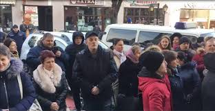 Uniunea tesa din sănătate solicită parlamentului şi preşedintelui klaus iohannis să intervină astfel încât discriminarea din sistemul sanitar să dispară. Sindicatele Tesa Din SÄnÄtate O Diminuare A Veniturilor Ar Avea Efecte Dramatice Dcmedical Ro