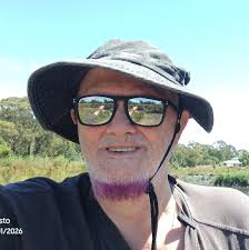 Which side is best for opening a rooftop tent in a ute tub rack?