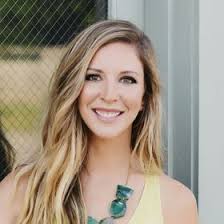 Danielle Ireland's Instagram, Twitter & Facebook