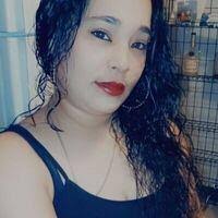 Keila Echevarria's Instagram, Twitter & Facebook