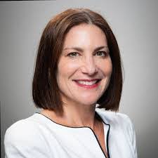 Danna Petersen's Instagram, Twitter & Facebook