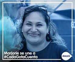 Antes de que llegue la planta de agua a la comunidad, vivíamos en un  desconocimiento total, ahora tenemos un entendimiento más profundo acerca  del proceso purificador del agua, y lo mejor es