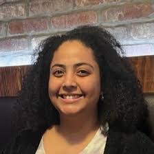 Maureen Vail's Instagram, Twitter & Facebook