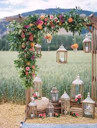 79 Unique Wedding Decorations Outdoor Ideas For Every Budget Weddingdecorations Weddingdecor Outdoor Wedding Decorations Unique Wedding Decor Stables Wedding