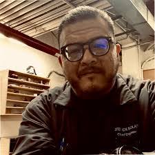 Steven Solari's Instagram, Twitter & Facebook