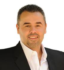 Luis Henriques's Instagram, Twitter & Facebook