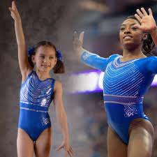 По её словам, американка «пашет на снарядах. Neprevzojdyonnaya Gimnastka V Mire Mama V Sporte Yandeks Dzen