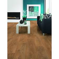 Wickes Latte Oak Laminate Flooring Wickes Co Uk Oak Laminate Flooring Oak Laminate Flooring