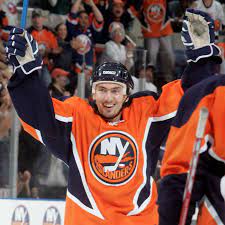 She's friends with ellie from last year. Alternate History A Look At Islanders Third Jerseys Before They Introduce Another One You Ll Hate Lighthouse Hockey