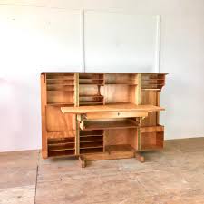 Gesamthöhe 62 cm, sitzhöhe 34 cm, sitztiefe 31 cm, sitzbreite 28,5 cm nur abholung. Koffersekretar Landert Gmbh Fur Vintage Mobel Klassiker Und Individuelle Designmobel