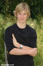 Alex Pettyfer Photo Alex Pettyfer Alex Pettyfer Boys Long Hairstyles Boy Hairstyles