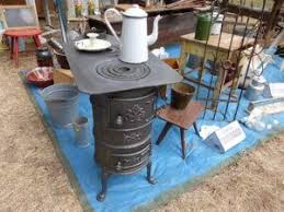 Fotos Und Erfahrungsbericht Zum Antikmarkt In Sickendorf Antikmarkt Kanonenofen Antik