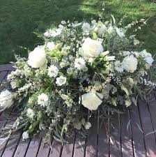 Flowers for wake or funeral. Willow Thorn