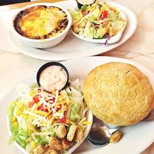 Mariecallendersrestaurants On Instagram Chicken Pot Pie Or Shepherd S Pie Pc Ayodreezy Pot Pie Shepherds Pie Chicken Pot Pie