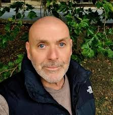 How to make my watch stop beeping?