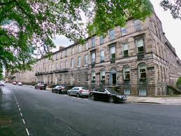 Abercromby place, a dignified georgian terrace dating from the early 1800's, is one of the most central residential streets in edinburgh, a leisurely nine minutes' stroll from princes street. Escape To Edinburgh Abercromby Place Edinburgh Updated 2021 Prices