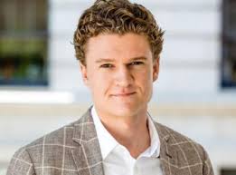 Aaron Albright's Commercial Real Estate Agent Bio & Reviews