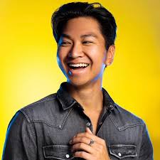 Henry Tran's Instagram, Twitter & Facebook