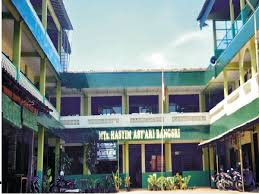 16:23 matsama adalah singkatan dari masa ta'aruf siswa madrasah yang memiliki makna yang sama dengan masa orientasi siswa atau di singkat mos pada sekolah umum follow website : Mts Hasyim Asy Ari Bangsri Jepara Sekolah Islam Laduni Id