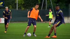 Chievo scuola calcio 4 special. Tutti Gli Affari Dell Hellas Verona Calcio Calciomercato Serie A