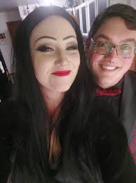 Mel McCuddin's opening brought in many artistic viewer,s, including  musicians Mimi de Seda and Tommy August of Rum Syndicate. Married this past  Halloween, the two naturally choose "Trick or Treat" as their