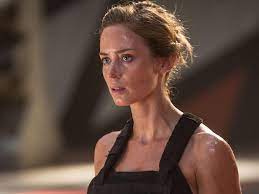 More images for wallpaper emily blunt movies » Hd Wallpaper Movie Edge Of Tomorrow Emily Blunt Wallpaper Flare