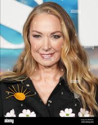 Elizabeth davis hi-res stock photography and images