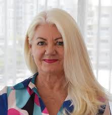 Nancy Bassett's Instagram, Twitter & Facebook