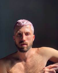See more ideas about hair, dyed hair, pretty hairstyles. Best And Boldest Diy Haircuts And Hair Changes In Isolation