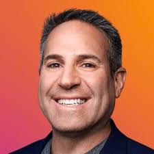 Jeffrey Cohen's Instagram, Twitter & Facebook