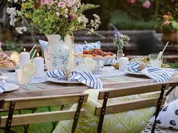 Midsommarafton 2021, midsommarafton 2022 och mer. Servietten Tischlaufer Und Co Fur Ein Schones Midsommar Fest Textile Stories Kollektionen Textilwerk Com