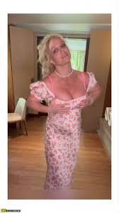 Britney Spears Social Media Updates Pack 026 Download