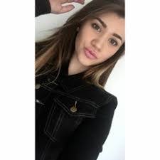 Kira Newton's Instagram, Twitter & Facebook