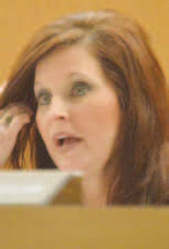 Parish settles suits P