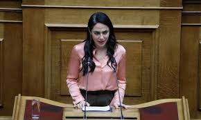 Η κυρία μιχαηλίδου εκτός του νεαρού της ηλικίας της έχει και εντυπωσιακό βιογραφικό. Domna Mixahlidoy Mia Finetsath Yfypoyrgos Women S News