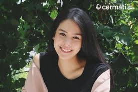 (instagram/akhairunnisa) viral kembali cara ibunda maudy ayunda, mauren jasmedi Keren Ini Sederet Prestasi Maudy Ayunda Yang Bisa Menginspirasi Kamu Cermati Com