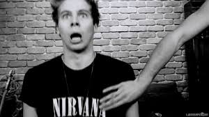 See more ideas about luke hemmings, luke, 5 seconds of summer. Luke Hemmings Gif Find On Gifer