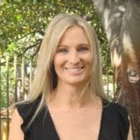 Ina Simmons's Instagram, Twitter & Facebook