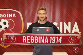 Urbs sportiva reggina 1914 is a football team from italy, based in reggio di calabria. Facebook