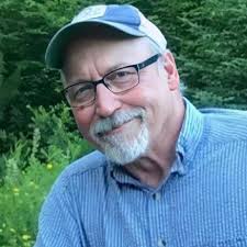 Who is the Deluxe Admin employee?