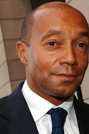 Cameron 'used honours to reward Remain supporters'