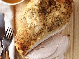 Mélanger le reste des ingrédients, verser cette préparation sur la viande et défaire la viande avec une fourchette. Poitrine De Dindon A La Mijoteuse Recettes Le Dindon Du Quebec