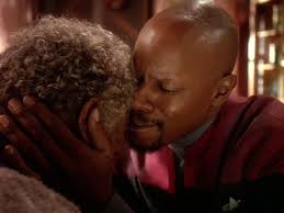 Was rewatching star trek enterprise and totally forgot Bobby was in one of  the first scenes!!