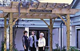 Hospice Savannah's 2012 Annual Report to the Community