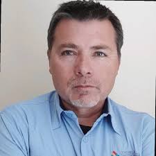 Estimados colegas, amigos y red, quiero compartir mi alegria por haber sido  elegido como el "Dueño de control" destacado en la premiación anual 2023 de  SSO Awards de Minera Centinela, agradecer a