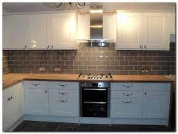 Before choosing the tiles for my kitchen, you should ask yourself the right questions in ivory, gray and sand, icon is the synthesis of a research that led to explore dozens of stones to select four that best usually kitchen floor tiles are in more or less dark neutral tones, as for instance beige or gray. 50 Simple And Beautiful Kitchen Tile Decoration Ideas The Urban Interior Kitchen Wall Tiles Design Beautiful Kitchen Tiles Kitchen Wall Tiles