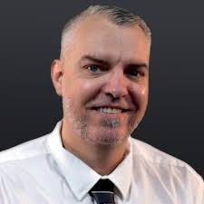 How to Increase Your Income as a Business Strategy Freelancer